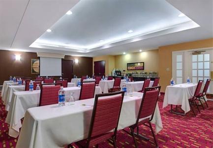 фото отеля Courtyard by Marriott Richmond Airport