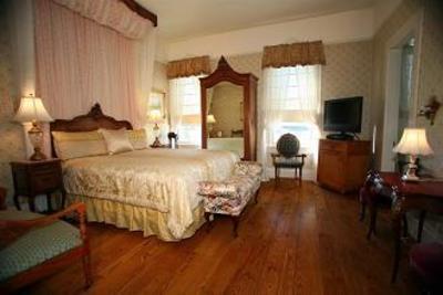 фото отеля The Ink House Bed and Breakfast Saint Helena