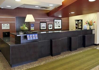 фото отеля Hampton Inn & Suites Denver Downtown