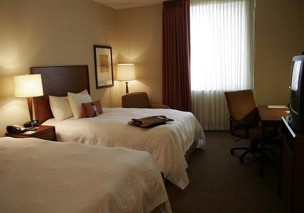 фото отеля Hampton Inn & Suites Denver Downtown
