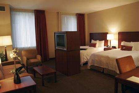 фото отеля Hampton Inn & Suites Denver Downtown