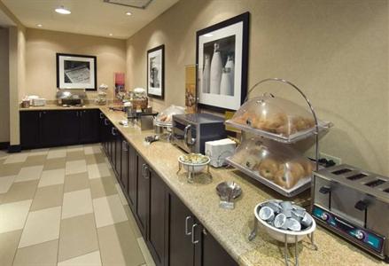 фото отеля Hampton Inn & Suites Denver Downtown