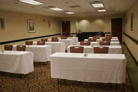 фото отеля Hampton Inn & Suites Denver Downtown