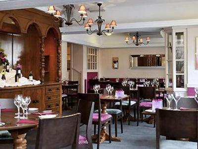фото отеля Mercure White Horse Dorking