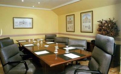 фото отеля Hotel Parquesur