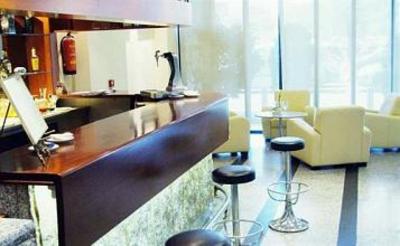 фото отеля Hotel Parquesur