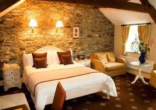 фото отеля Browns Hotel Tavistock