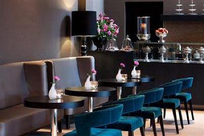 фото отеля Van der Valk Hotel Sneek