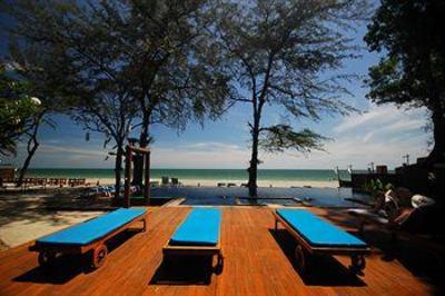 фото отеля Baan Talay Dao Resort