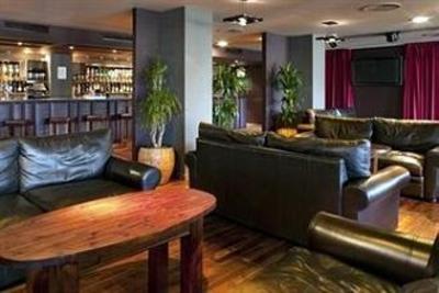 фото отеля Holiday Inn Aberdeen West