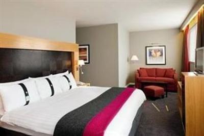 фото отеля Holiday Inn Aberdeen West