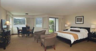 фото отеля BEST WESTERN PLUS Hood River Inn