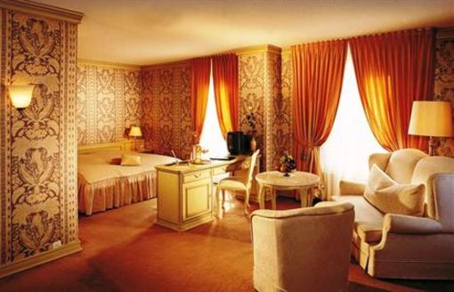 фото отеля Swiss Dreams Hotel du Nord