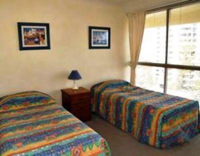 фото отеля Surfers Beachside Holiday Apartments