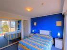 фото отеля Surfers Beachside Holiday Apartments