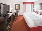 фото отеля La Quinta Inn & Suites Dallas I-35 Walnut Hill Lane