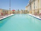 фото отеля La Quinta Inn & Suites Dallas I-35 Walnut Hill Lane