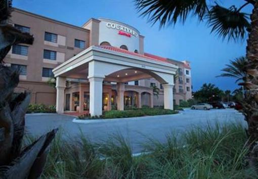 фото отеля Courtyard Hotel Stuart (Florida)