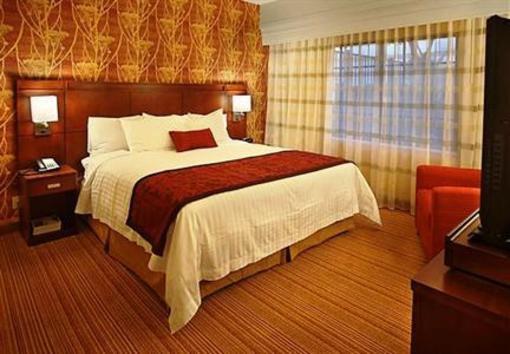 фото отеля Courtyard Hotel Stuart (Florida)