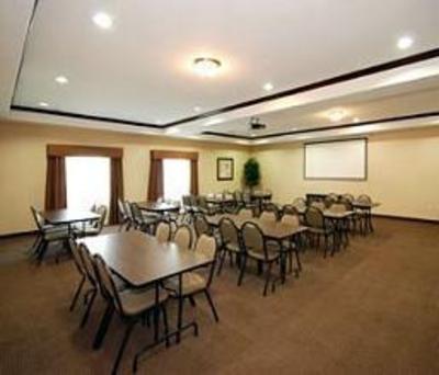 фото отеля BEST WESTERN PLUS Katy Inn & Suites