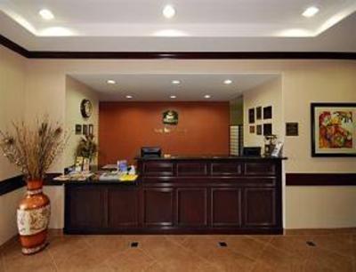 фото отеля BEST WESTERN PLUS Katy Inn & Suites