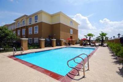 фото отеля BEST WESTERN PLUS Katy Inn & Suites