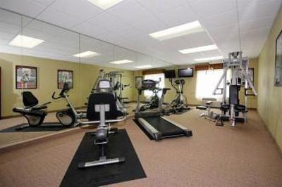 фото отеля BEST WESTERN PLUS Katy Inn & Suites