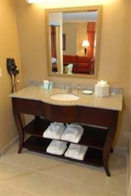 фото отеля Hampton Inn Baltimore Downtown Convention Center