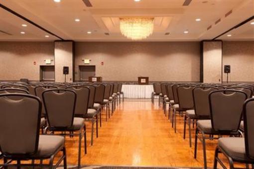 фото отеля Crowne Plaza, Suffern