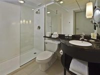 Crowne Plaza, Suffern