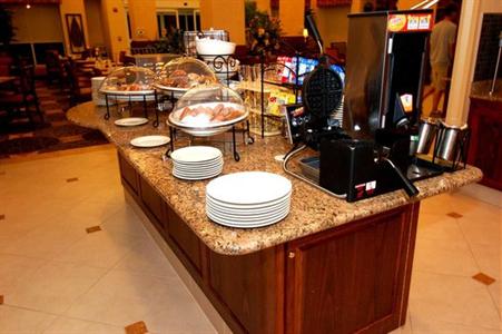 фото отеля Hilton Garden Inn Northeast Raleigh