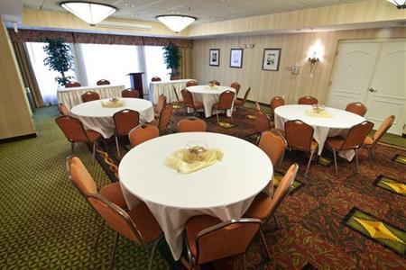 фото отеля Hilton Garden Inn Northeast Raleigh