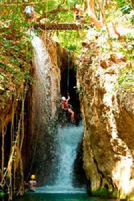 фото отеля Hacienda Guachipelin