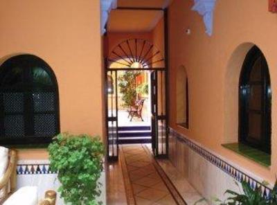 фото отеля PV-Holidays Residence Patio de la Alameda
