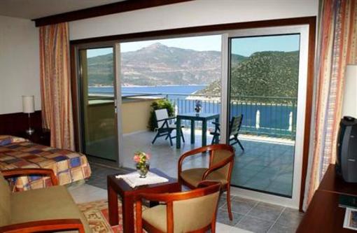 фото отеля Happy Hotel Kalkan