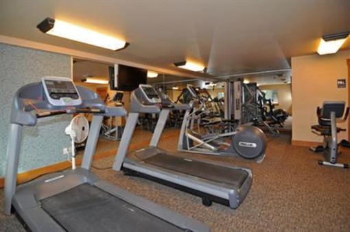 фото отеля BEST WESTERN Lakeside Lodge and Suites