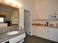 BEST WESTERN Lakeside Lodge and Suites