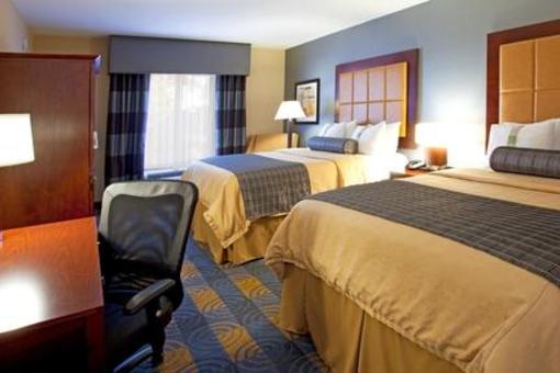 фото отеля Holiday Inn Hotel & Suites Stockbridge/Atlanta I-75