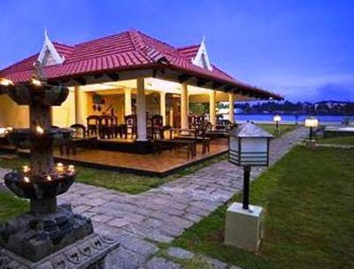 фото отеля Ambady s Palmgrove Club