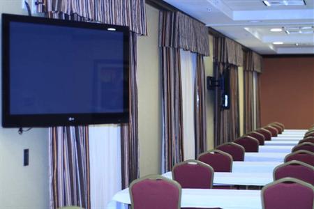 фото отеля Hampton Inn & Suites Folsom
