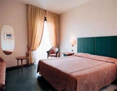 фото отеля Hotel Cristallo Giulianova
