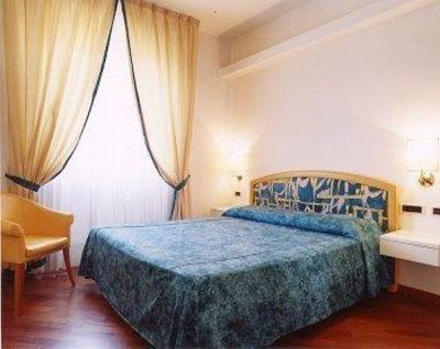фото отеля Hotel Cristallo Giulianova