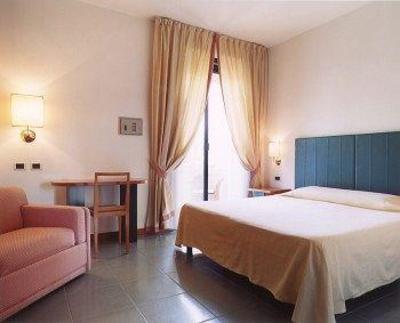 фото отеля Hotel Cristallo Giulianova