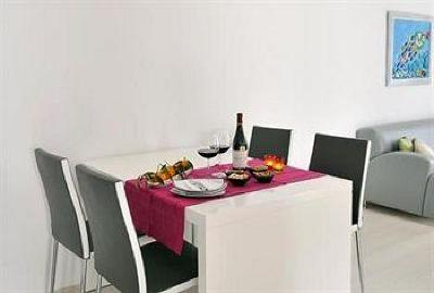 фото отеля Satsuma Suites