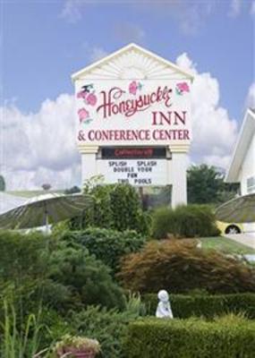 фото отеля Honeysuckle Inn and Conference Center