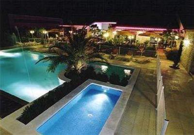 фото отеля Hotel Lou Mistralou