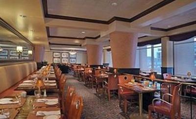 фото отеля Amway Grand Plaza Hotel