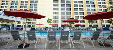 фото отеля Disney's Paradise Pier Hotel