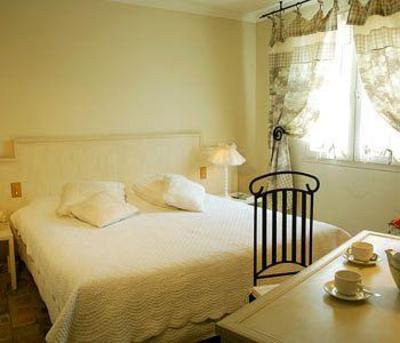 фото отеля Chateau Hotel du Monard