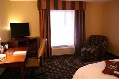 фото отеля Hampton Inn & Suites Columbia (at the University of Missouri)